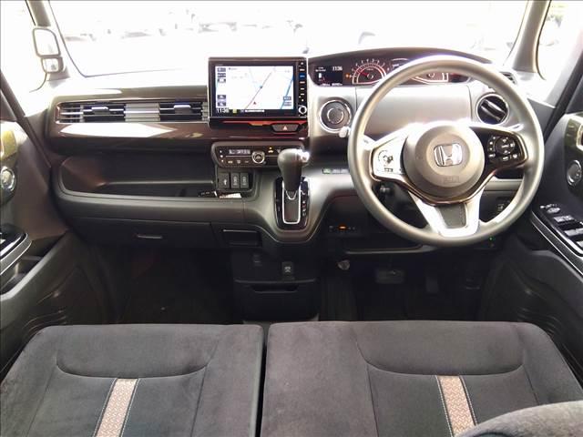 N-BOXカスタム G・Lホンダセンシング ホンダセンシング☆純正ナビ☆ETC☆ ホンダセンシング☆ギャザス8型ナビTV☆Bluetooth☆バックカメラ☆電動ドア☆LEDオートライト☆LEDフォグ☆スマートキー☆プッシュスタート☆アイドリングストップ☆ステリモ☆禁煙車☆ETC☆(11枚目)