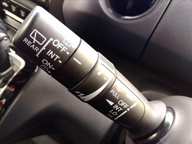 N-BOXカスタム G・Lホンダセンシング ホンダセンシング☆純正ナビ☆ETC☆ ホンダセンシング☆ギャザス8型ナビTV☆Bluetooth☆バックカメラ☆電動ドア☆LEDオートライト☆LEDフォグ☆スマートキー☆プッシュスタート☆アイドリングストップ☆ステリモ☆禁煙車☆ETC☆(20枚目)