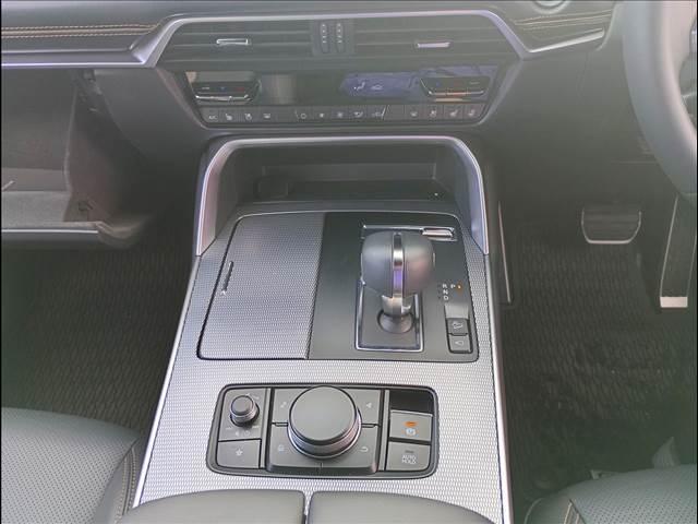 ＣＸ－６０ ＸＤ－ハイブリッド　エクスクルーシブスポーツ　☆試乗ＯＫ☆　４ＷＤ☆１２．３大型ディスプレイ☆パノラマサンルーフ☆３６０°ビューモニター☆ＢＯＳＥサウンド黒革シート☆ベンチレーション☆追従クルコン☆アドバンストキー２個☆ＬＥＤライト☆禁煙車☆ＥＴＣ☆試乗ＯＫ☆（17枚目）