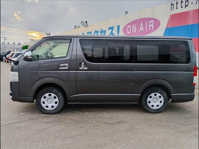 ハイエースバン ロングスーパーＧＬ　４ＷＤ☆ディーゼルターボ☆試乗ＯＫ☆　４ＷＤ☆ディーゼルターボ☆ナビＴＶ☆Ｂｌｕｅｔｏｏｔｈ☆バックカメラ☆両側スライドドア☆フォグランプ☆社外ショックメッキグリル☆オートエアコン☆Ｒクーラー☆キーレス☆ＥＴＣ☆試乗ＯＫ☆（8枚目）