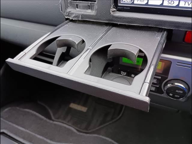 ハイエースバン ロングスーパーＧＬ　４ＷＤ☆ディーゼルターボ☆試乗ＯＫ☆　４ＷＤ☆ディーゼルターボ☆ナビＴＶ☆Ｂｌｕｅｔｏｏｔｈ☆バックカメラ☆両側スライドドア☆フォグランプ☆社外ショックメッキグリル☆オートエアコン☆Ｒクーラー☆キーレス☆ＥＴＣ☆試乗ＯＫ☆（16枚目）