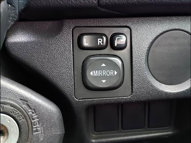 ハイエースバン ロングスーパーＧＬ　４ＷＤ☆ディーゼルターボ☆試乗ＯＫ☆　４ＷＤ☆ディーゼルターボ☆ナビＴＶ☆Ｂｌｕｅｔｏｏｔｈ☆バックカメラ☆両側スライドドア☆フォグランプ☆社外ショックメッキグリル☆オートエアコン☆Ｒクーラー☆キーレス☆ＥＴＣ☆試乗ＯＫ☆（25枚目）