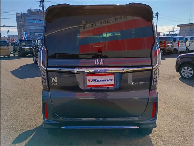 Ｎ－ＢＯＸカスタム Ｌ　４ＷＤ☆ホンダセンシング☆ナビＴＶ☆試乗ＯＫ☆　４ＷＤ☆ホンダセンシング☆ナビＴＶ☆Ｂｌｕｅｔｏｏｔｈ☆バックカメラ☆電動ドア☆全方位ＵＶカット☆オートブレーキホールド☆ＬＥＤライト☆前席シートヒーター☆Ｒロールシェイド☆ドラレコ☆禁煙車☆試乗ＯＫ（6枚目）
