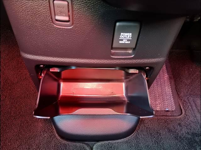 Ｎ－ＢＯＸカスタム Ｌ　４ＷＤ☆ホンダセンシング☆ナビＴＶ☆試乗ＯＫ☆　４ＷＤ☆ホンダセンシング☆ナビＴＶ☆Ｂｌｕｅｔｏｏｔｈ☆バックカメラ☆電動ドア☆全方位ＵＶカット☆オートブレーキホールド☆ＬＥＤライト☆前席シートヒーター☆Ｒロールシェイド☆ドラレコ☆禁煙車☆試乗ＯＫ（28枚目）