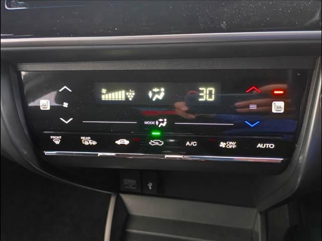 グレイス ハイブリッドＬＸ・ホンダセンシング　ワンオーナー☆試乗ＯＫ☆　ワンオーナー☆ホンダセンシング☆４ＷＤ☆ナビ☆Ｂｌｕｅｔｏｏｔｈ☆バックカメラ☆前後ドラレコ☆前席シートヒーター☆スマートキー☆プッシュスタート☆コンフォートビュー☆禁煙車☆ＥＴＣ☆試乗ＯＫ☆（17枚目）