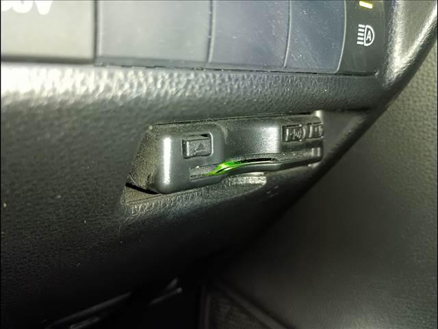 ＲＡＶ４ ハイブリッドＸ　１オーナー☆トヨタセーフティセンス☆試乗ＯＫ　ワンオーナー☆トヨタセーフティセンス☆４ＷＤ☆サンルーフ☆８型オーディオ☆バックカメラ☆専用アルミ☆前後ドラレコ☆ＬＥＤライト☆ＡＣ１００Ｖ☆オートブレーキホールド☆禁煙車☆ＥＴＣ☆試乗ＯＫ（24枚目）