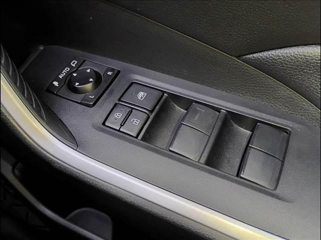 ＲＡＶ４ ハイブリッドＸ　１オーナー☆トヨタセーフティセンス☆試乗ＯＫ　ワンオーナー☆トヨタセーフティセンス☆４ＷＤ☆サンルーフ☆８型オーディオ☆バックカメラ☆専用アルミ☆前後ドラレコ☆ＬＥＤライト☆ＡＣ１００Ｖ☆オートブレーキホールド☆禁煙車☆ＥＴＣ☆試乗ＯＫ（26枚目）