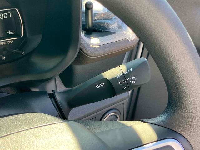 ムーヴ X バックカメラ 両側スライド・片側電動 クリアランスソナー レーンアシスト 衝突被害軽減システム オートライト LEDヘッドランプ スマートキー アイドリングストップ 電動格納ミラー ベンチシート(63枚目)