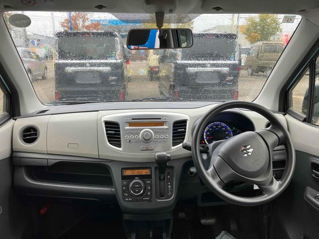 ワゴンR FX キーレスエントリー アイドリングストップ 電動格納ミラー シートヒーター ベンチシート CVT 盗難防止システム ABS CD ミュージックプレイヤー接続可 アルミホイール 衝突安全ボディ エアコン(2枚目)