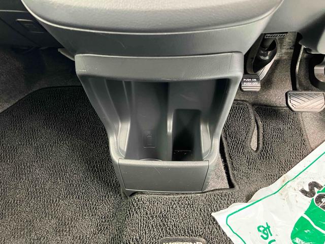 ワゴンR FX キーレスエントリー アイドリングストップ 電動格納ミラー シートヒーター ベンチシート CVT 盗難防止システム ABS CD ミュージックプレイヤー接続可 アルミホイール 衝突安全ボディ エアコン(9枚目)