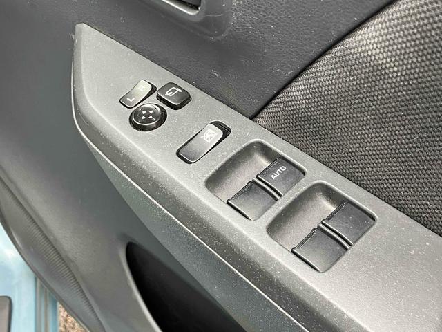 ワゴンR FX キーレスエントリー アイドリングストップ 電動格納ミラー シートヒーター ベンチシート CVT 盗難防止システム ABS CD ミュージックプレイヤー接続可 アルミホイール 衝突安全ボディ エアコン(12枚目)