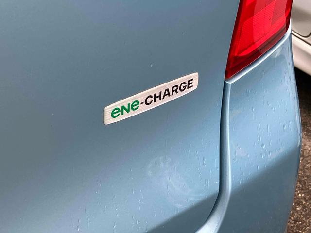 ワゴンR FX キーレスエントリー アイドリングストップ 電動格納ミラー シートヒーター ベンチシート CVT 盗難防止システム ABS CD ミュージックプレイヤー接続可 アルミホイール 衝突安全ボディ エアコン(26枚目)