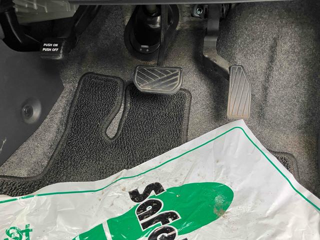 ワゴンR FX キーレスエントリー アイドリングストップ 電動格納ミラー シートヒーター ベンチシート CVT 盗難防止システム ABS CD ミュージックプレイヤー接続可 アルミホイール 衝突安全ボディ エアコン(64枚目)