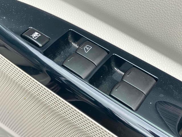 デイズルークス Ｘ　全周囲カメラ　両側スライド・片側電動　ＴＶ　衝突被害軽減システム　スマートキー　アイドリングストップ　電動格納ミラー　ベンチシート　ＣＶＴ　盗難防止システム　ＡＢＳ　ＥＳＣ　ＣＤ　ＵＳＢ（11枚目）