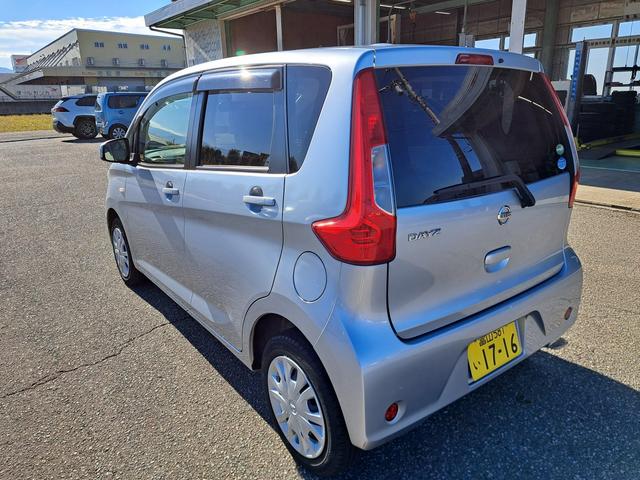 デイズ Ｊ　ＡＢＳ・エアバッグ・キーレス・ＣＤ・禁煙車（7枚目）