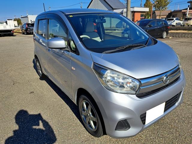 すぐにご来店頂けない場合や遠方にお住まいの方、車両状態の詳細が知りたい方はお気軽にご連絡下さい♪