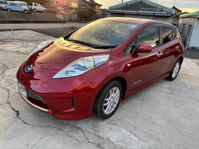 遠方納車、業販可能です、少人数で営業しているためご来店の際は一度ご連絡いただけると助かります。