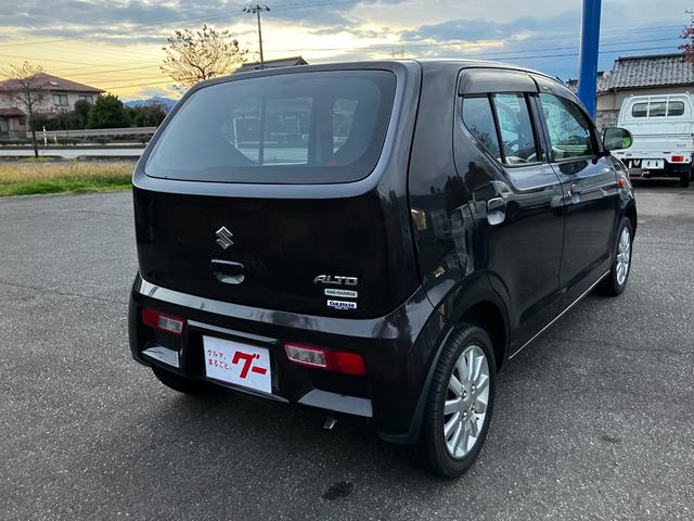 アルト L キーレスエントリー エコチャージ 運転席エアバッグ 助手席エアバッグ エアコン パワーステアリング パワーウィンドウ 純正CDオーディオデッキ 純正アルミホイール(6枚目)