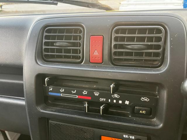 キャリイトラック ＦＣ　５ＭＴ　４ＷＤ　エアコン　パワステ　ＤＡ６５型（17枚目）