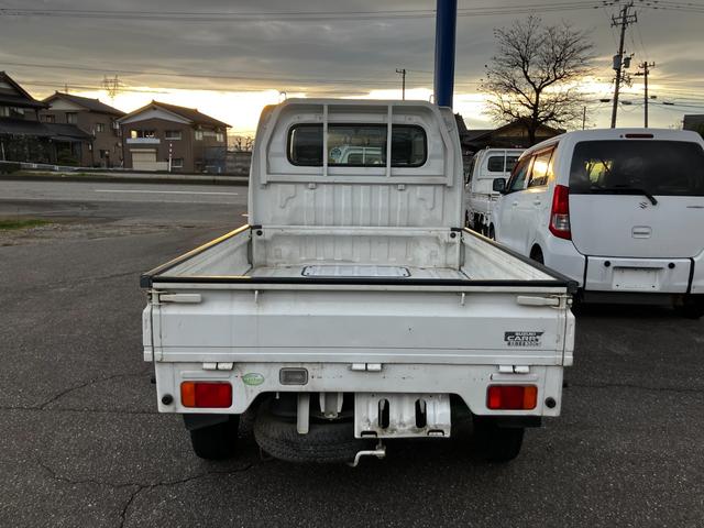 キャリイトラック ＦＣ　５ＭＴ　４ＷＤ　エアコン　パワステ　ＤＡ６５型（20枚目）