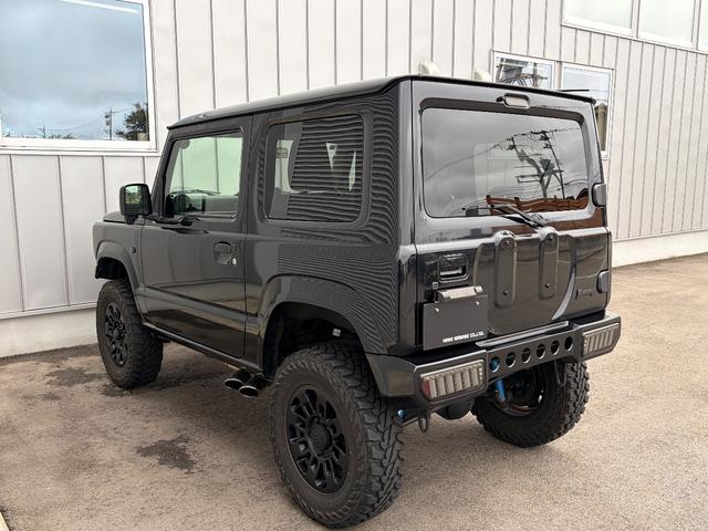 ジムニー ＸＬ　アングリースタイル　ワンオーナー禁煙車　２インチリフトアップ　サイド出しマフラー　ヴァレンティＬＥＤテール（36枚目）