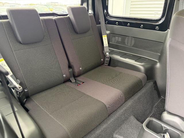 ジムニー ＸＬ　アングリースタイル　ワンオーナー禁煙車　２インチリフトアップ　サイド出しマフラー　ヴァレンティＬＥＤテール（39枚目）