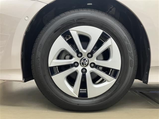 プリウス A 4WD フルセグ メモリーナビ DVD再生 ミュージックプレイヤー接続可 バックカメラ 衝突被害軽減システム ETC ドラレコ LEDヘッドランプ ワンオーナー(11枚目)
