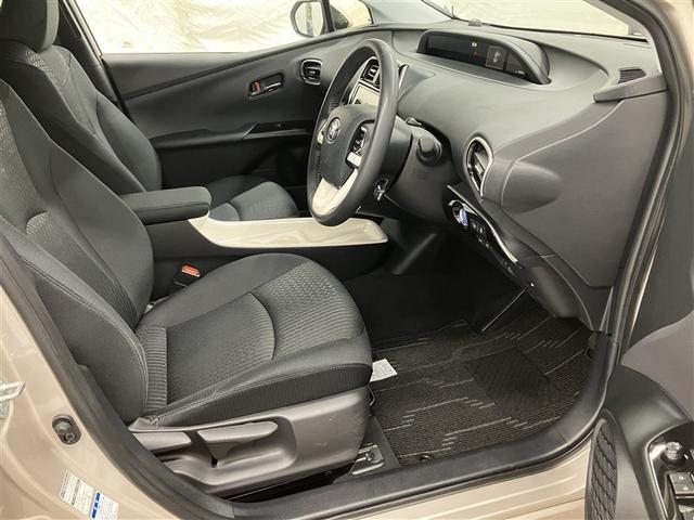 プリウス A 4WD フルセグ メモリーナビ DVD再生 ミュージックプレイヤー接続可 バックカメラ 衝突被害軽減システム ETC ドラレコ LEDヘッドランプ ワンオーナー(20枚目)