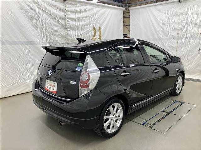 アクア Ｇ　フルセグ　メモリーナビ　ＤＶＤ再生　ミュージックプレイヤー接続可　バックカメラ　ＥＴＣ　ＬＥＤヘッドランプ　ワンオーナー　フルエアロ（8枚目）