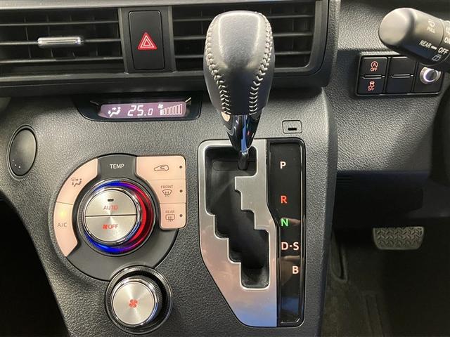 シエンタ Ｇ　フルセグ　メモリーナビ　ＤＶＤ再生　ミュージックプレイヤー接続可　バックカメラ　衝突被害軽減システム　ＥＴＣ　両側電動スライド　ＬＥＤヘッドランプ　ウオークスルー　乗車定員７人　３列シート（16枚目）