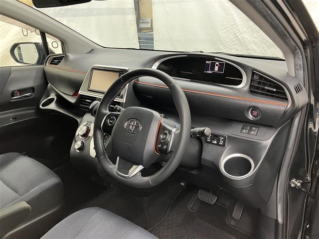 シエンタ Ｇ　フルセグ　メモリーナビ　ＤＶＤ再生　ミュージックプレイヤー接続可　バックカメラ　衝突被害軽減システム　ＥＴＣ　両側電動スライド　ＬＥＤヘッドランプ　ウオークスルー　乗車定員７人　３列シート（18枚目）