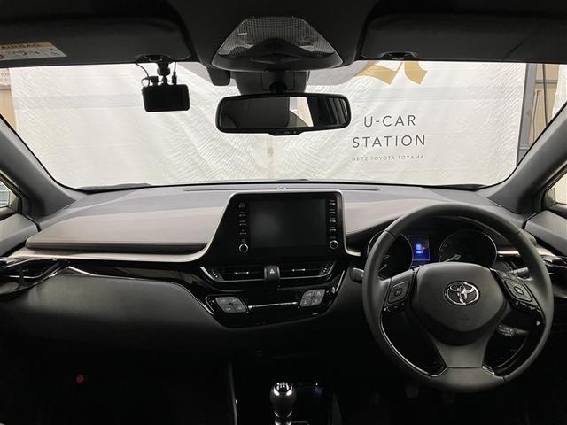 ���ʂ��̂悢��������Ƃ������E�ŁA�N�ł��^�]���₷���ł��B�^�]�̂��₷���͔��ɂ����ɂ��q����܂����