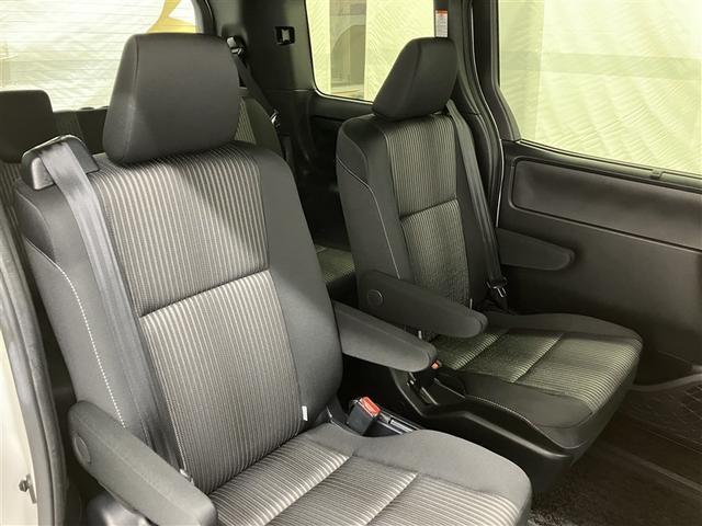 ヴォクシー ＺＳ　煌ＩＩ　４ＷＤ　フルセグ　メモリーナビ　ＤＶＤ再生　ミュージックプレイヤー接続可　バックカメラ　衝突被害軽減システム　ＥＴＣ　ドラレコ　両側電動スライド　ＬＥＤヘッドランプ　ウオークスルー　乗車定員７人（35枚目）