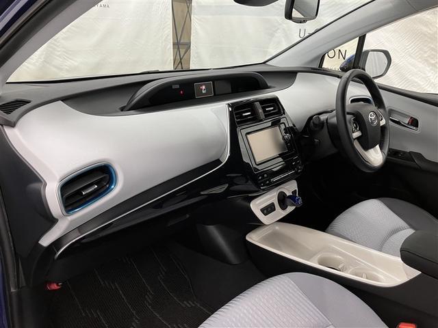 プリウス Ａ　フルセグ　メモリーナビ　ＤＶＤ再生　ミュージックプレイヤー接続可　バックカメラ　衝突被害軽減システム　ＥＴＣ　ＬＥＤヘッドランプ（25枚目）