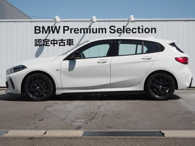 １シリーズ Ｍ１３５ｉ　ｘＤｒｉｖｅ　認定中古車　限定車ストリートレーサー　Ｍスポーツシート　アダプティブサスペンション　Ｍパフォーマンスエアロ　マルチ液晶メーター　アクティブクルーズコントロール　ＬＥＤヘッドライト（3枚目）