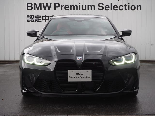 Ｍ４ Ｍ４クーペ　コンペティション　Ｍ　ｘＤｒｉｖｅ　認定中古車　１オーナー　フィオナレッドレザー　レーザーライト　マルチディスプレイメーター　ハーマンカードンスピーカー　全周囲カメラ　電動トランク　ヘッドアップディスプレイ（2枚目）