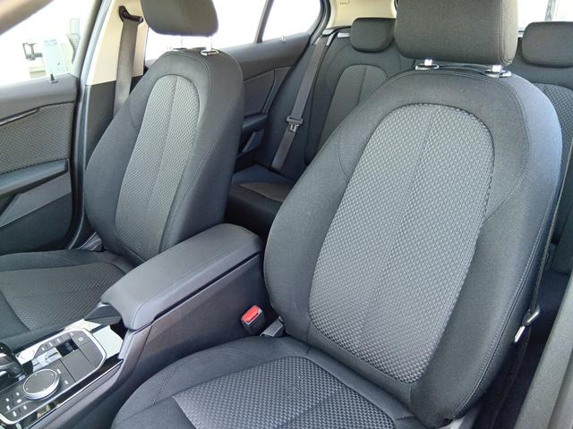１シリーズ １１８ｉ　プレイ　認定中古車　当社管理車両　液晶メーター　純正ナビ　バックカメラ　ＬＥＤヘッドライト　電動トランク　アクティブクルーズコントロール　アップルカープレイ　Ｂｌｕｅｔｏｏｔｈ接続　ＥＴＣ車載器（10枚目）
