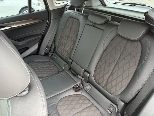 X1 xDrive 18d xライン 認定中古車  4WD バックカメラ LEDヘッドライト 電動シート  電動トランク  18インチアルミホイール(15枚目)