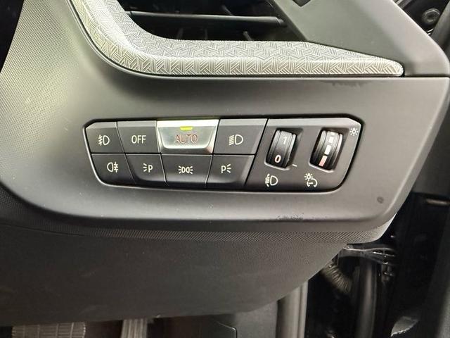 1シリーズ 116i 認定中古車 アクティブクルーズコントロール ETC車載器 LEDヘッドライト 純正ナビ バックカメラ Apple car play 17インチホイール 被害軽減ブレーキ(20枚目)