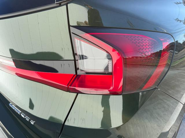 Ｘ１ ｘＤｒｉｖｅ　２０ｄ　ｘライン　認定中古車　アクティブクルーズコントロール　ヘッドアップディスプレイ　全周囲カメラ　アップルカープレイ　ワイヤレスチャージャー　電動トランク　ＬＥＤヘッドライト（7枚目）