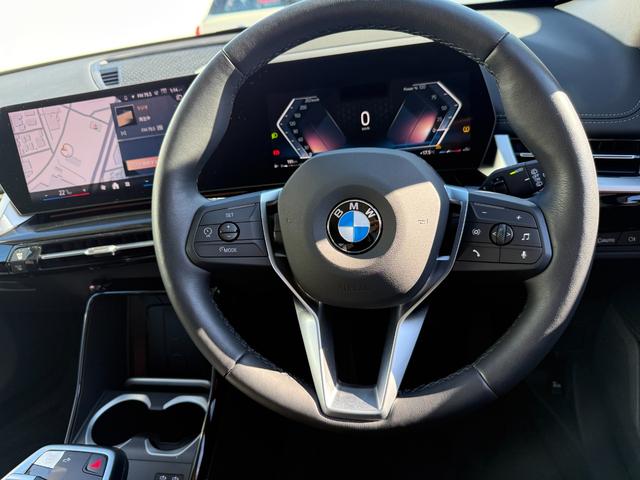 Ｘ１ ｘＤｒｉｖｅ　２０ｄ　ｘライン　認定中古車　アクティブクルーズコントロール　ヘッドアップディスプレイ　全周囲カメラ　アップルカープレイ　ワイヤレスチャージャー　電動トランク　ＬＥＤヘッドライト（16枚目）