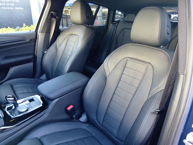 X4 xDrive 30i Mスポーツ 認定中古車 ブラックレザー ガラスサンルーフ 液晶メーター ステアリングヒーター シートヒーター・ベンチレーション ワイヤレスチャージャー アップルカープレイ 電動トランク(10枚目)