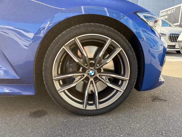 ３シリーズ Ｍ３４０ｉ　ｘＤｒｉｖｅ　認定中古車　レーザーライト　ベージュレザー　ハーマンカードンスピーカー　液晶メーター　アクティブクルーズコントロール　ヘッドアップディスプレイ　電動トランク　アップルカープレイ（26枚目）