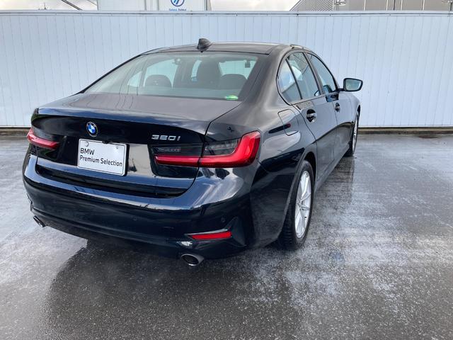 3シリーズ 320i 認定中古車 アクティブクルーズコントロール シートヒーター ワイヤレス充電 Applecarplay バックカメラ 17インチAW ETC車載器(7枚目)