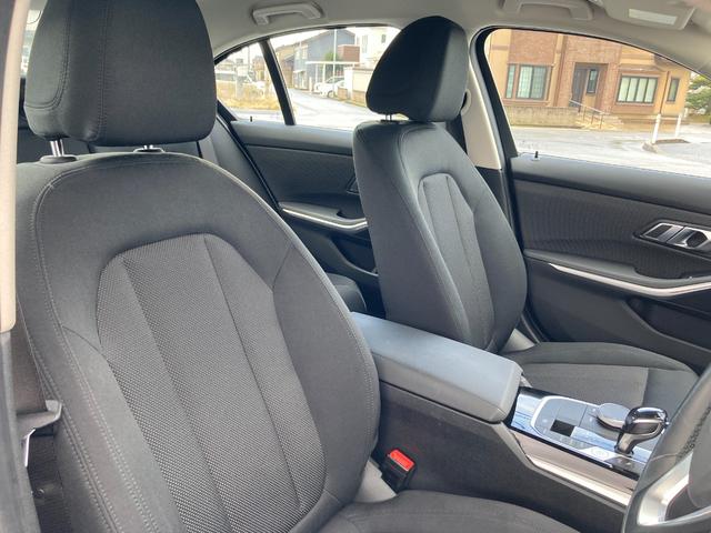 3シリーズ 320i 認定中古車 アクティブクルーズコントロール シートヒーター ワイヤレス充電 Applecarplay バックカメラ 17インチAW ETC車載器(14枚目)