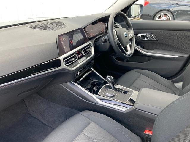 3シリーズ 320i 認定中古車 アクティブクルーズコントロール シートヒーター ワイヤレス充電 Applecarplay バックカメラ 17インチAW ETC車載器(15枚目)