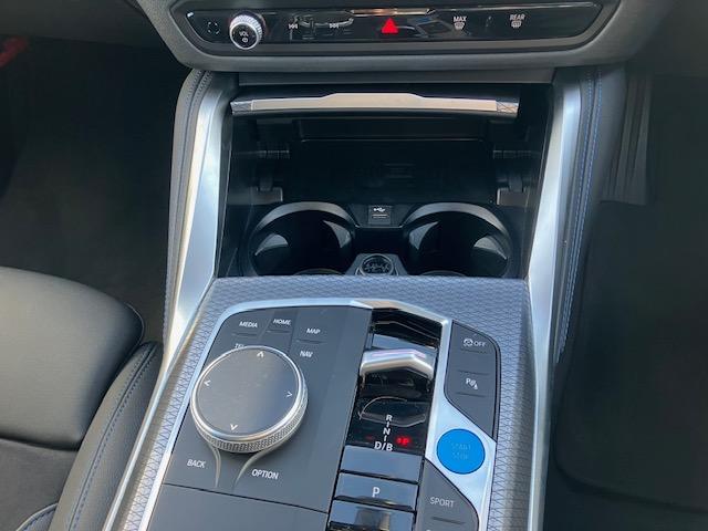 i4 eDrive 35 Mスポーツ 認定中古車 ワンオーナー 純正ナビ LEDヘッドライト アダプティブクルーズコントロール オートマチックハイビーム シートヒーター 電動シート 電動リアゲート(28枚目)