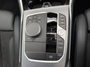 320d xDriveMスポーツエディションシャドー 認定中古車 液晶メーター 全周囲カメラ ヘッドアップディスプレイ アクティブクルーズコントロール 電動トランク アップルカープレイ ETC車載器 19インチアルミホイール(25枚目)