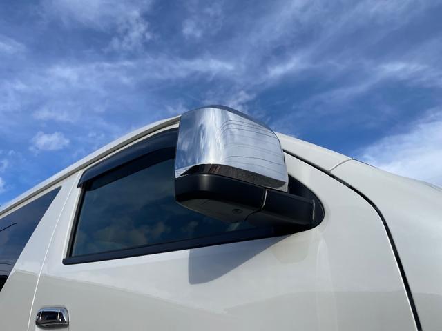 ハイエースワゴン GL パワースライド パノラマモニター デジタルインナーミラー 寒冷地 LEDヘッドライト 登録済未使用車 純正ドアバイザー 純正フロアマット(19枚目)