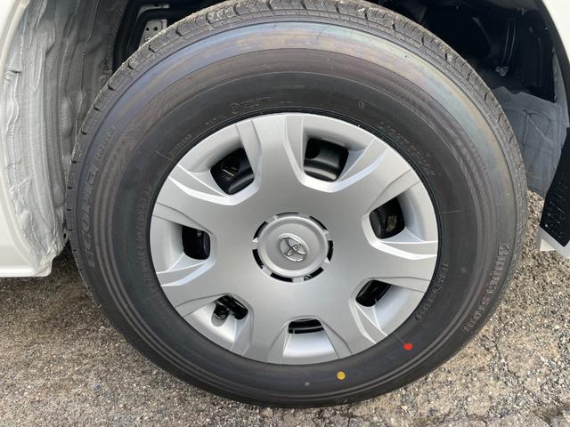 ハイエースワゴン GL パワースライド パノラマモニター デジタルインナーミラー 寒冷地 LEDヘッドライト 登録済未使用車 純正ドアバイザー 純正フロアマット(28枚目)